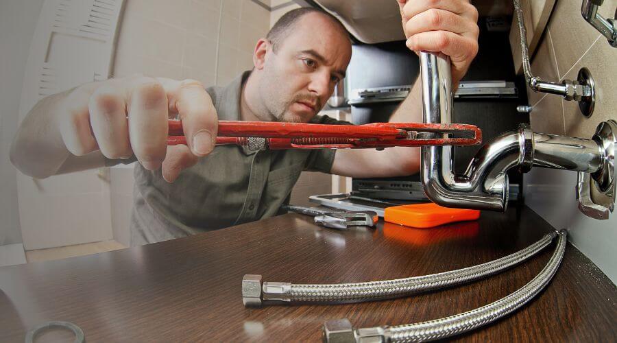Local annual plumbing maintenance in Wyoming, IA
